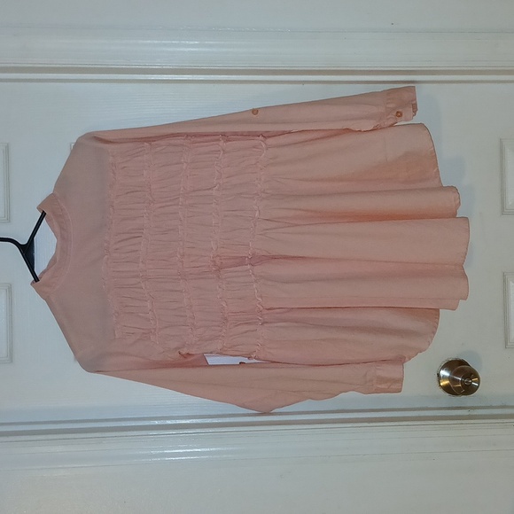 Iky&Me Tops - Iky Me Blouse Ruffle Back